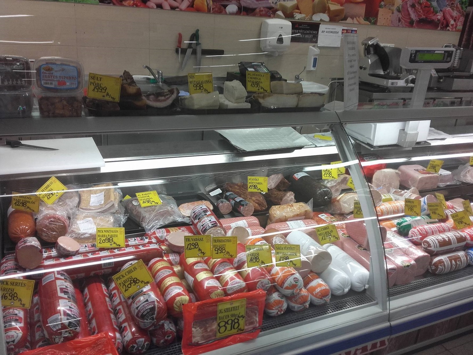 J&aacute;ner-H&uacute;s zRt. - Monor