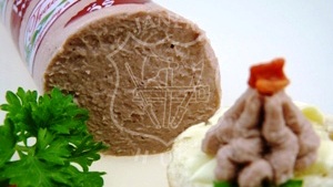 Tradici� ken�s m�jas